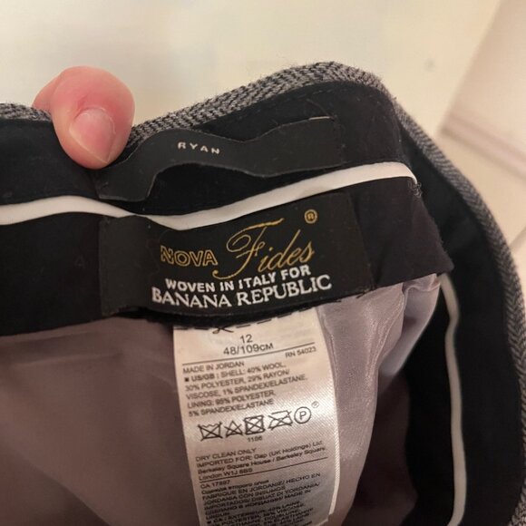 Banana Republic Nova Fides Italian Wool Cropped Pant Size 12 - Picture 4 of 5